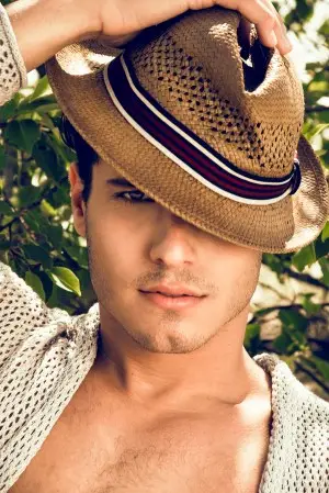 Ekskluzywna Fashionisto Cody Calafiore 014