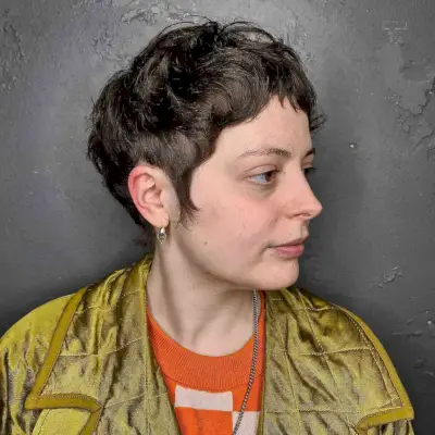 Razor Cut Pixie Shag for Fine Hair Types