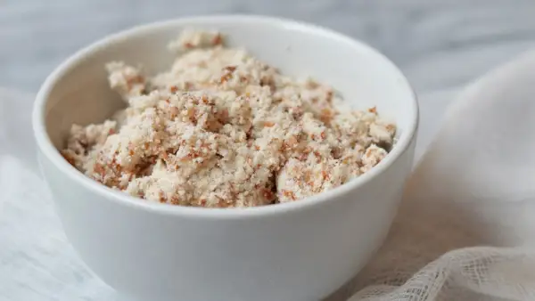 Leite de amêndoa DIY? Finalmente - o que a ver com a polpa