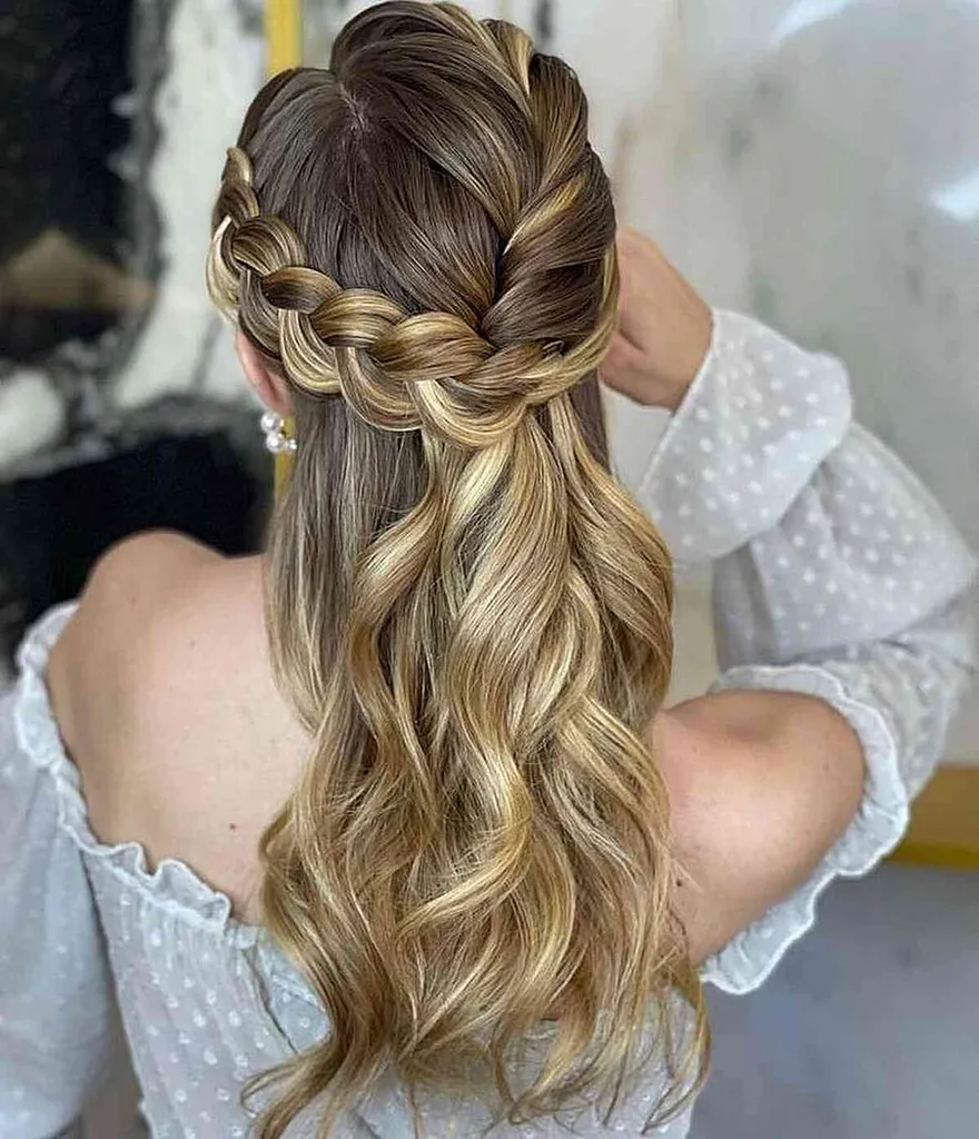 28 nádherných formálnych polovičných vylepšení, ktoré si zamilujete