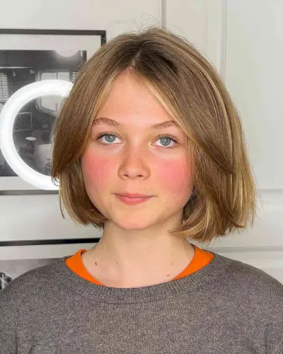 Super Cute Bob Cut with No Bangs for Girls