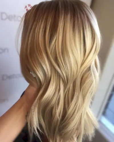 Charming Warm Blonde Hair With Highlights