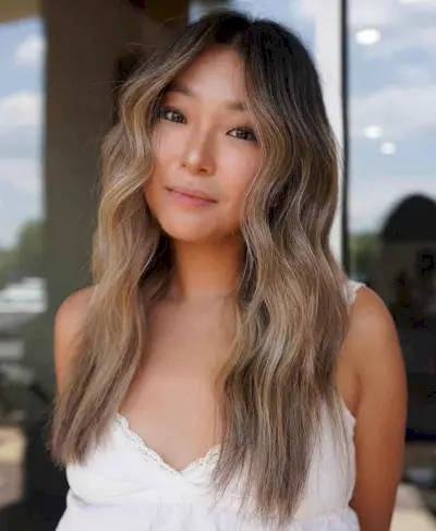 Sexy Bronde Balayage for Fine Hair