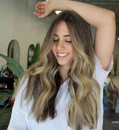 Long-Length Dark Brown Hair with Front Face-Framing Blonde Balayage Highlights