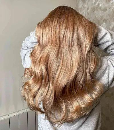 light strawberry blondes