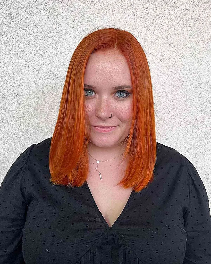 ミディアムヘアにウォームライトパンプキンスパイスカラー' title=