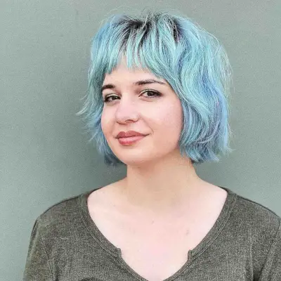 blue pastel on short hair