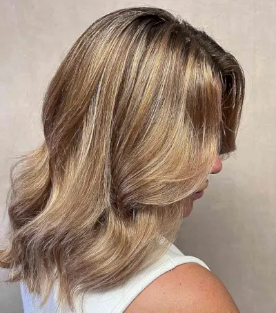 Light Caramel Blonde with Dark Roots for Medium Hair