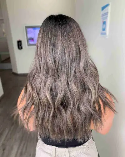 Chic Light Beige Ash Brown Hair with Choppy Ends