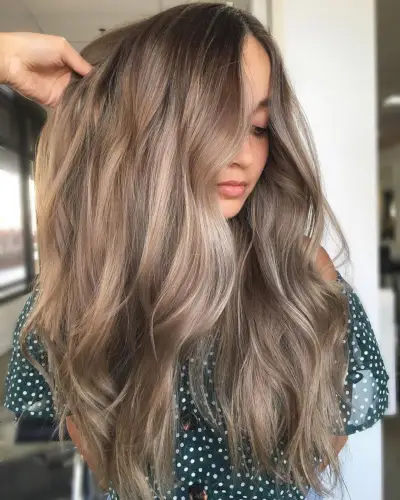 Subtle Light Bronde