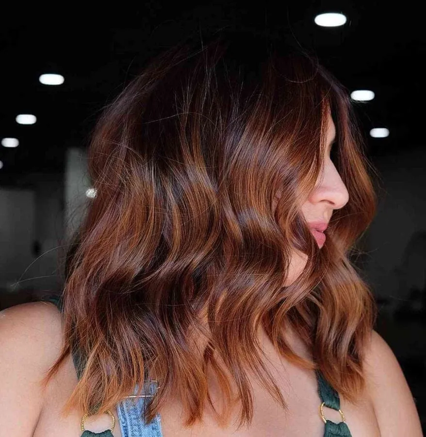 Caramida Roșu Balayage Wavy Bob' title=