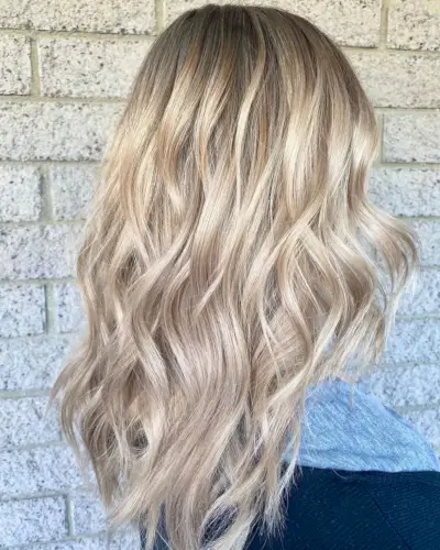 Sandy Beige Blonde