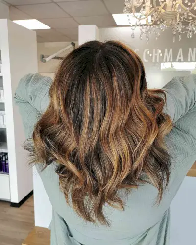 Caramel Brown Foilayage on Medium V-Cut Dark Hair