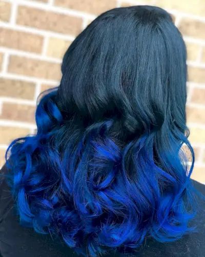 Trendy Black to Dark Blue Ombre