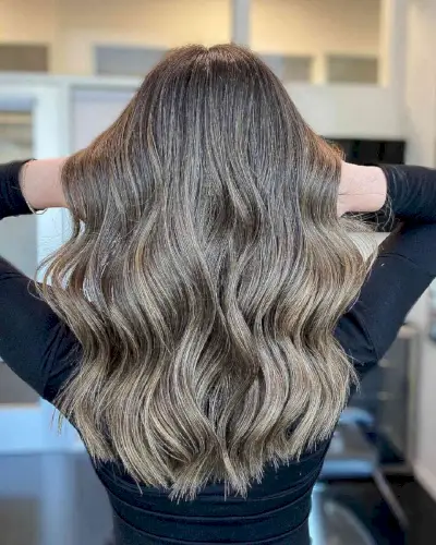 Multi-Dimensional Bronde Balayage Hair