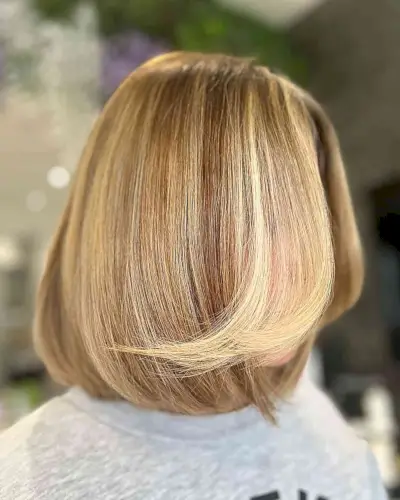 Short Bob with Honey Blonde Balayage