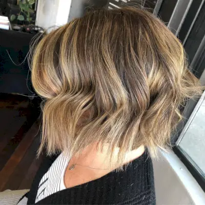Choppy Bob with Yummy Caramel Balayage Highlights