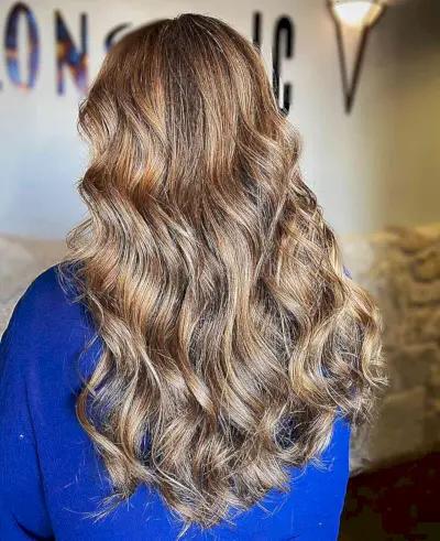 Dimensional Honey Light Golden Brown Color with Long Waves