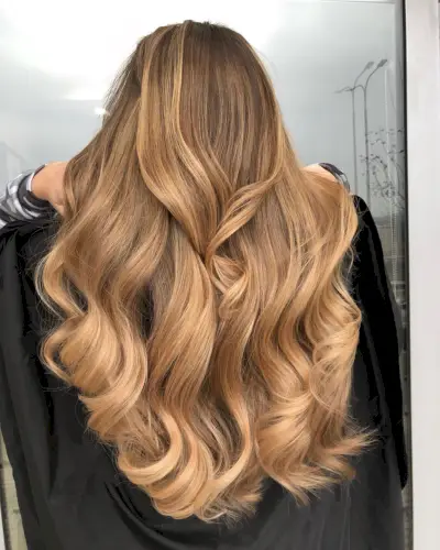 light golden brown hair with caramel highlights