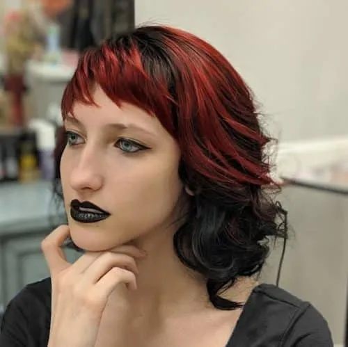 Ombre inverso de rojo a negro' title=