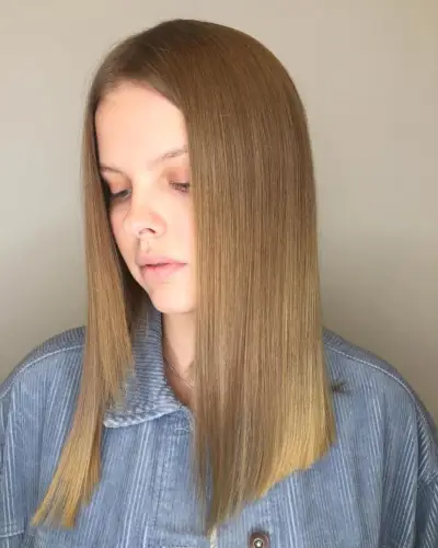 Mid-Length Sandy Blonde on Straight Locks