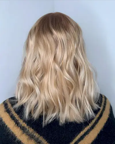 Sexy Highlights and Lowlights for Blondes