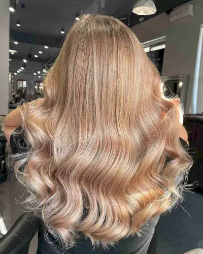 Popular Light Strawberry Blonde Hair