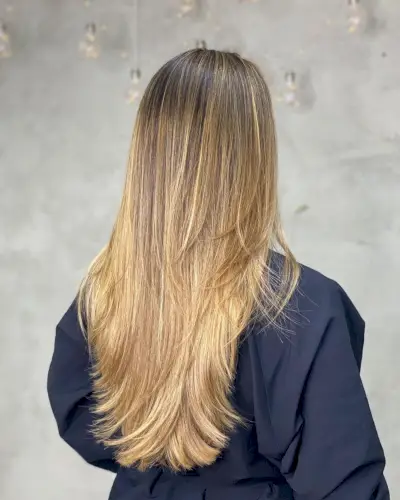 Flattering Golden Brown Balayage