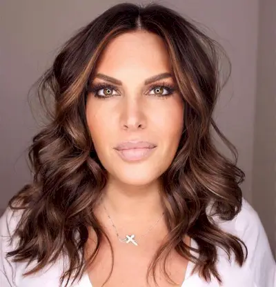 deep brown balayage on shoulder-length hair