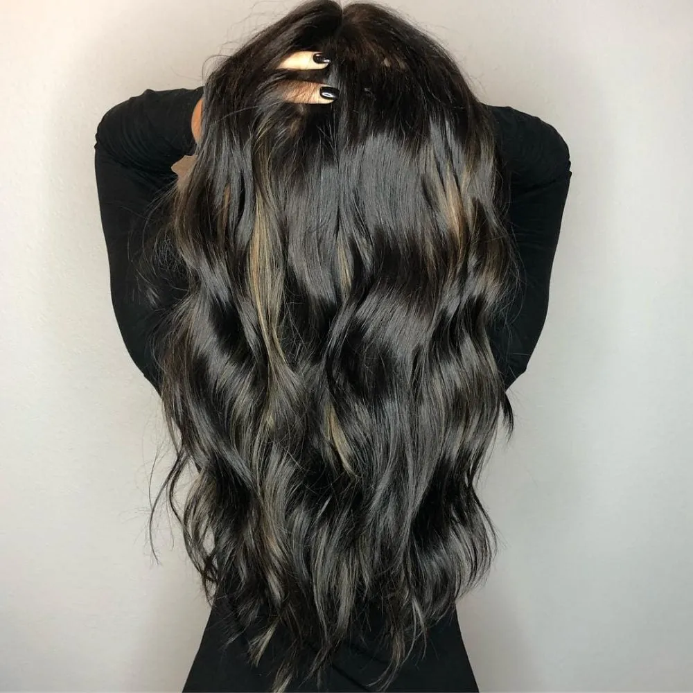 Trendiga Lowlights för svart hår' title=