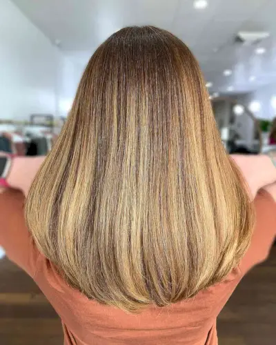 Bright Honey Blonde with Shadow Roots