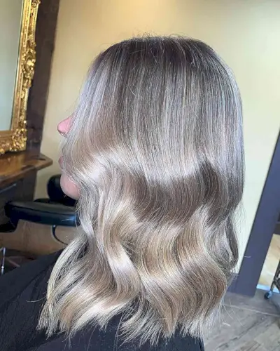 Mid-Length Icy Blonde Balayage Hair with Money Piece