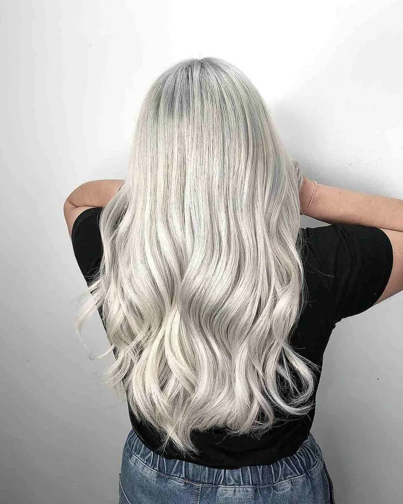 54 bedste blonde hårfarveidéer i 2026' title=