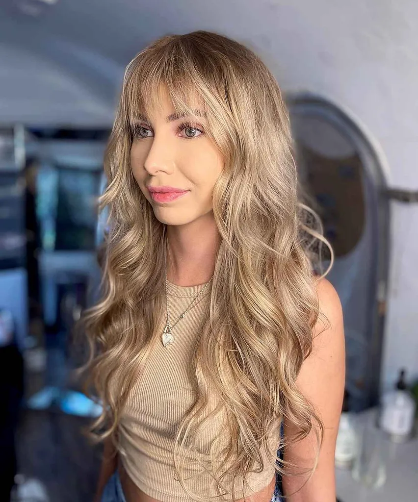 54 bedste blonde hårfarveidéer i 2026' title=