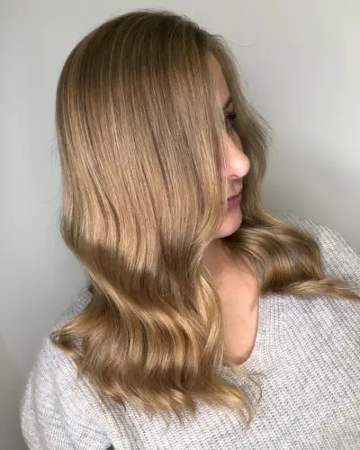 Impressive beige golden blonde hair