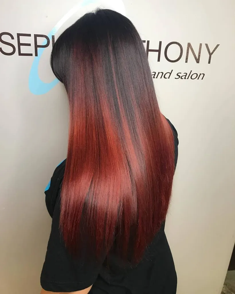 Garšīgs tumšās šokolādes ķiršu kausējums' title=