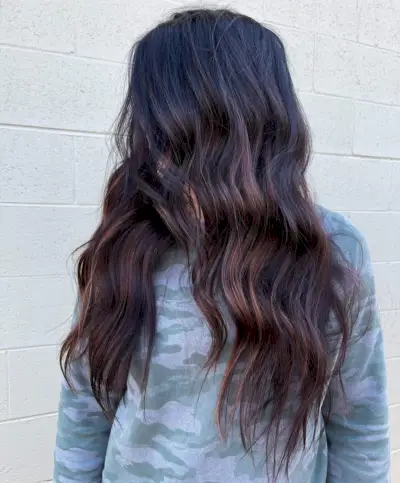 Dark cinnamon caramel hair highlights