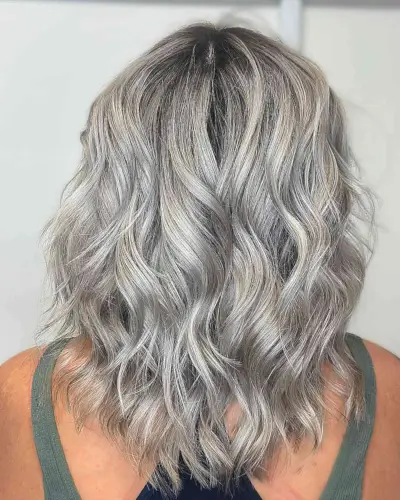 Silver Balayage Hair with Medium-Length Choppy Waves