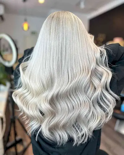 88 Puikios spalvos platinos šviesūs plaukai, šis taškas