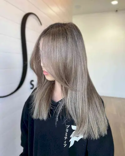 Milk Tea Color with Subtle Silver for Medium-Length Hair