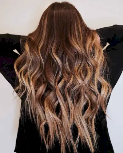 Modern chocolate balayage hair color