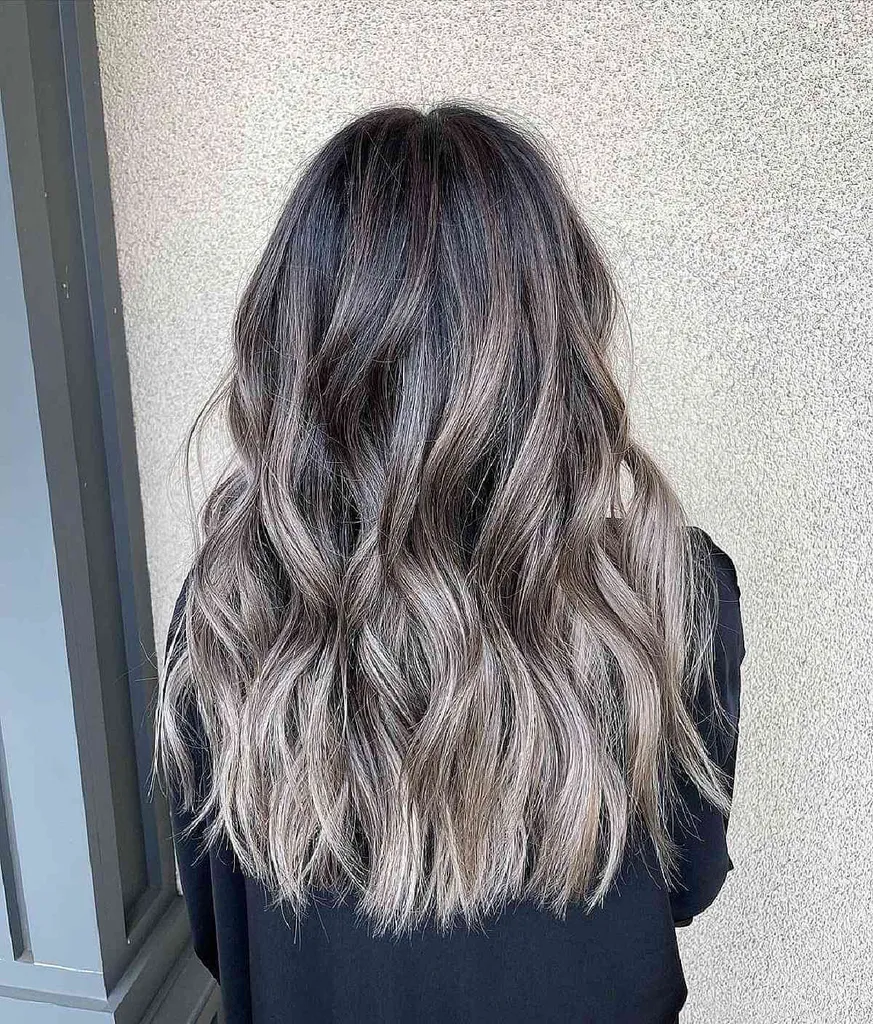 Pelnu blondīne babylight ar balayage' title=