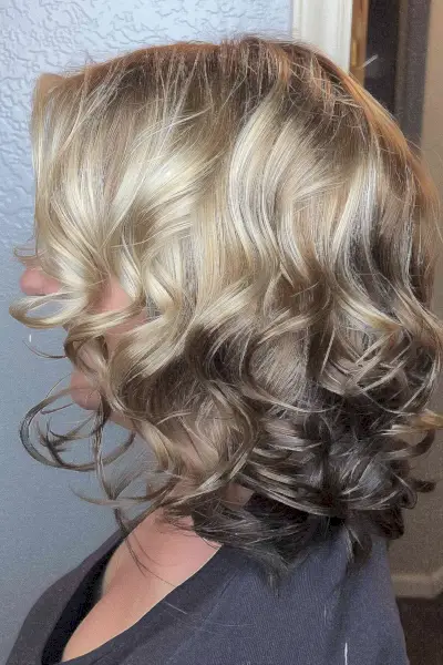 Reverse ombre bob blonde to brown