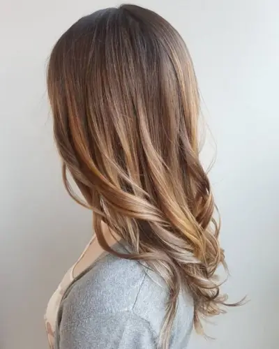 Warm Foilayage Hair with Highlights