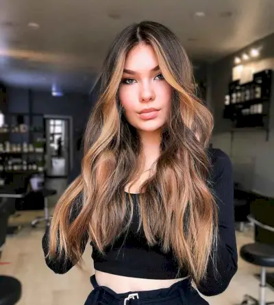 Money Piece for the Front Hairline