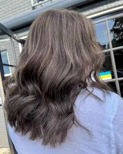 Mid-Length Dark Mushroom Brown Balayage Hair with Soft Highlights