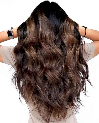 25 incredibili colori per capelli castani scuri per volare