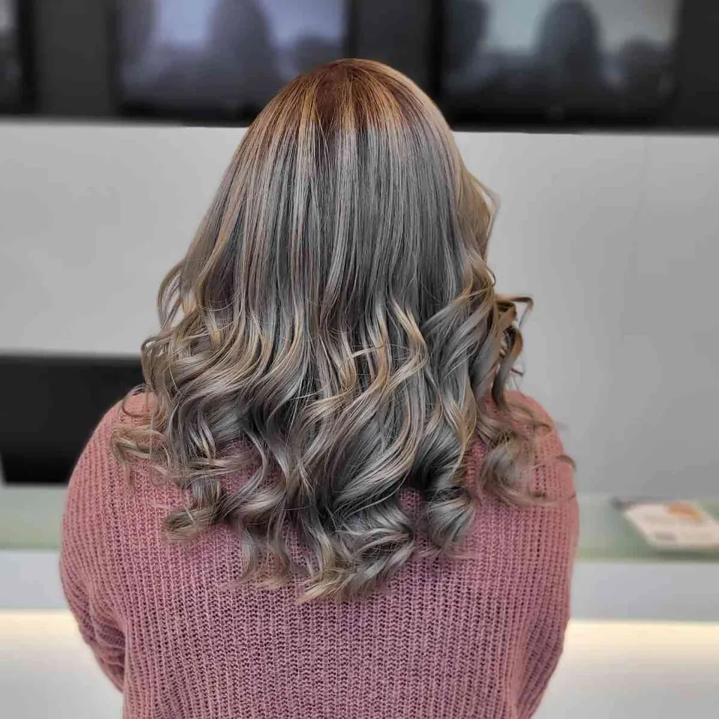 Blond champignon profond' title=