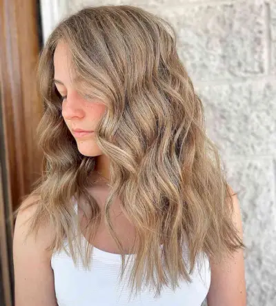Natural Bronde Dishwater Balayage