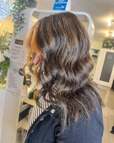 Ginger Copper Highlights on Mid-length Deep Brown Hair